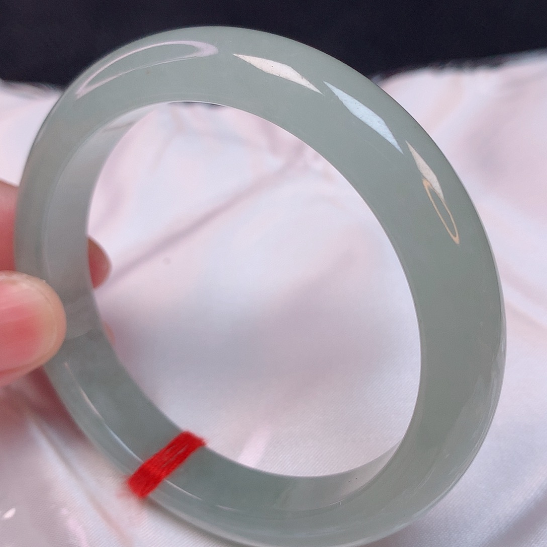 翡翠手镯未镶嵌56 翡翠手镯