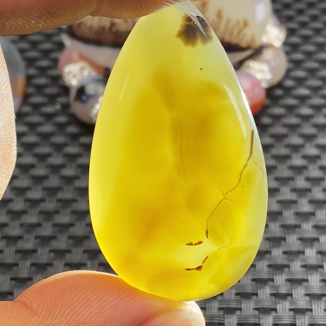 黑***哥玛瑙/玉髓未镶嵌吊坠(不含链)