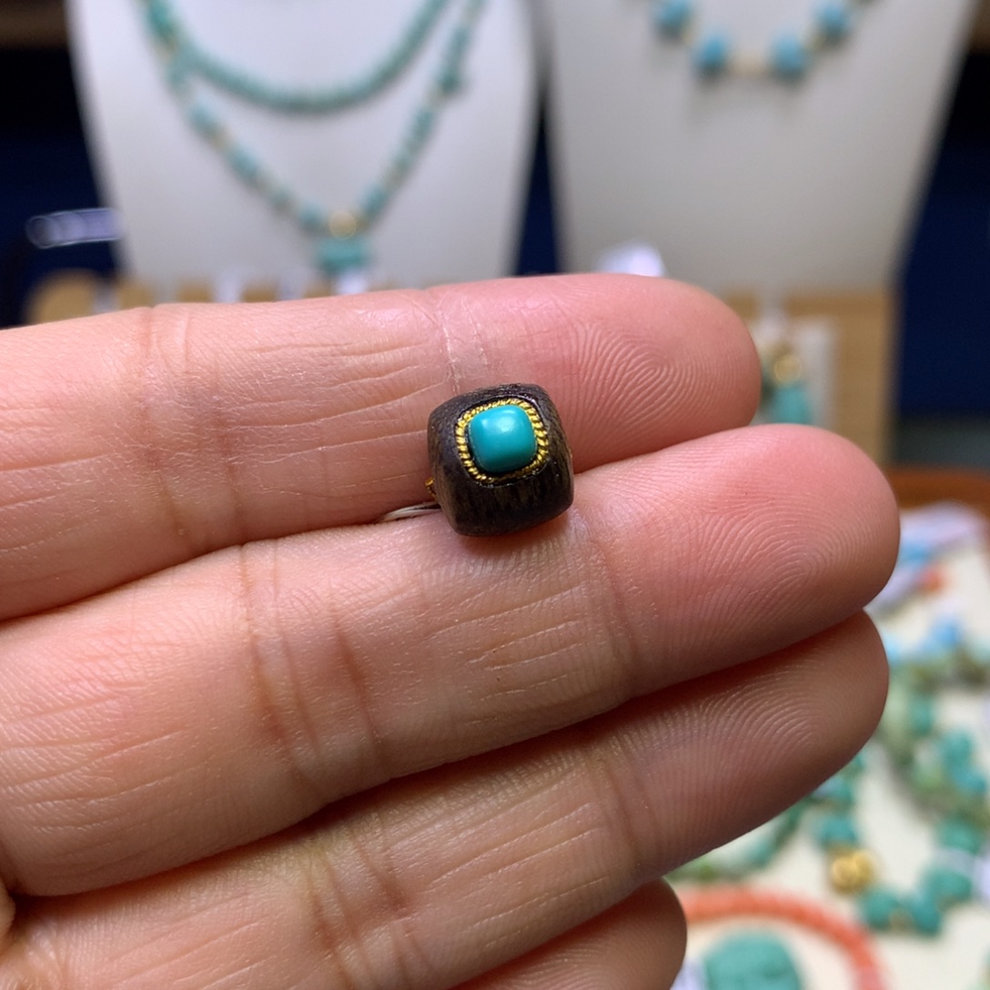 绿松石未镶嵌配饰