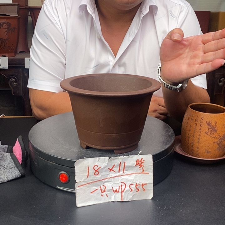紫砂花盆货号一只WP555