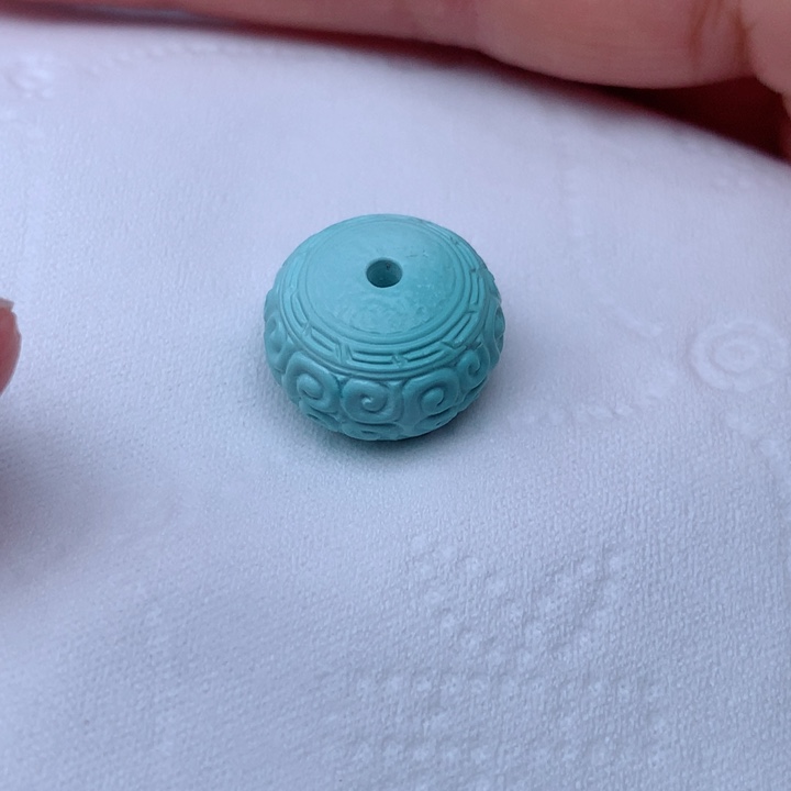 绿松石颈饰未镶嵌