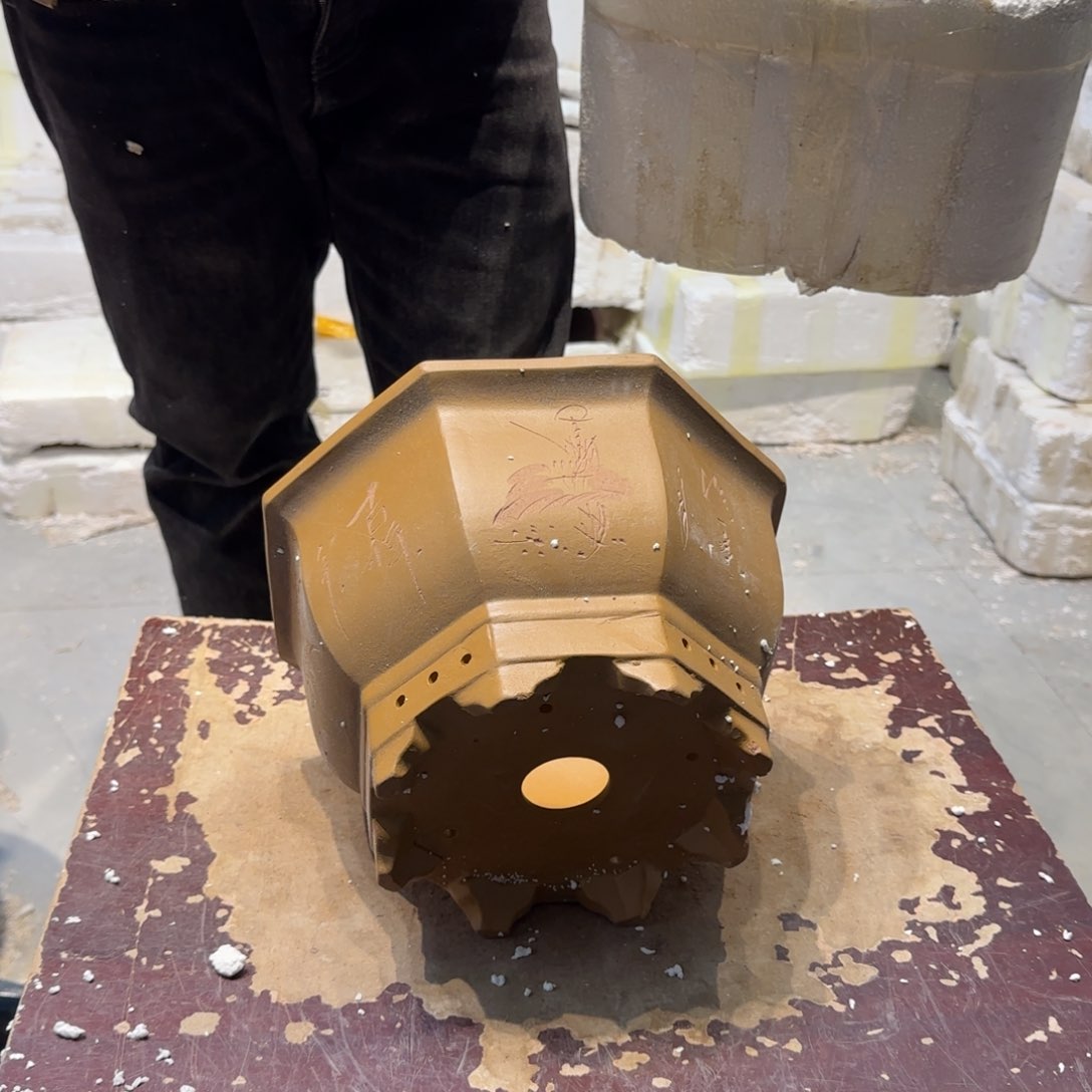 紫砂花盆瑕疵和瑕疵