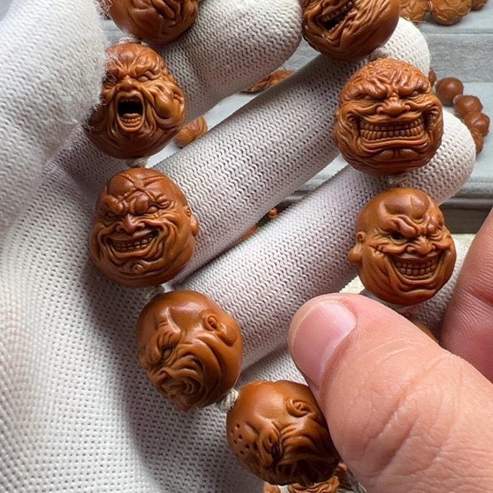 *****橄榄核手串橄榄核雕工艺制作