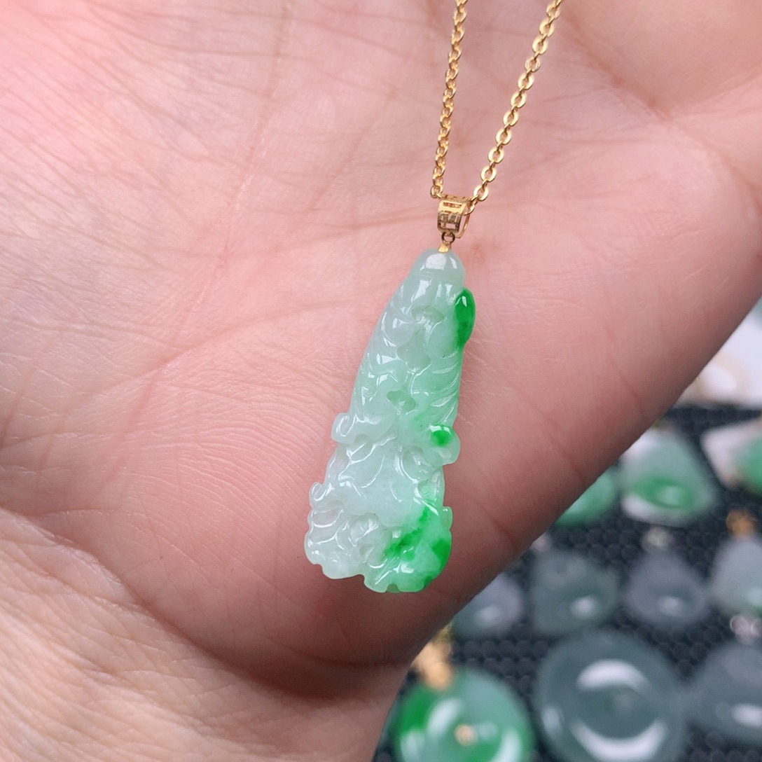 【闪购商品】翡翠吊坠(不含链)18K金镶嵌