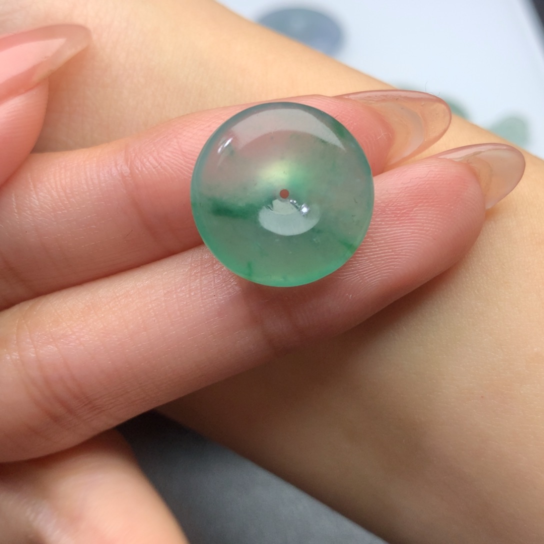 定制翡翠未镶嵌毛货