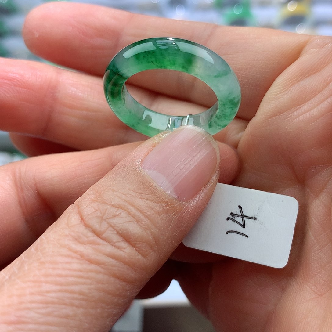 翡翠戒指未镶嵌14号