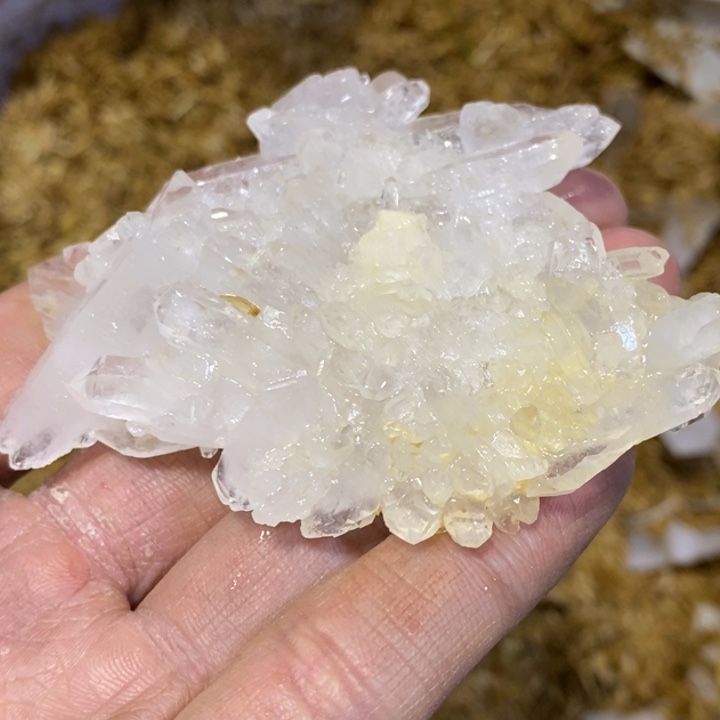 水晶水晶原石摆件未镶嵌