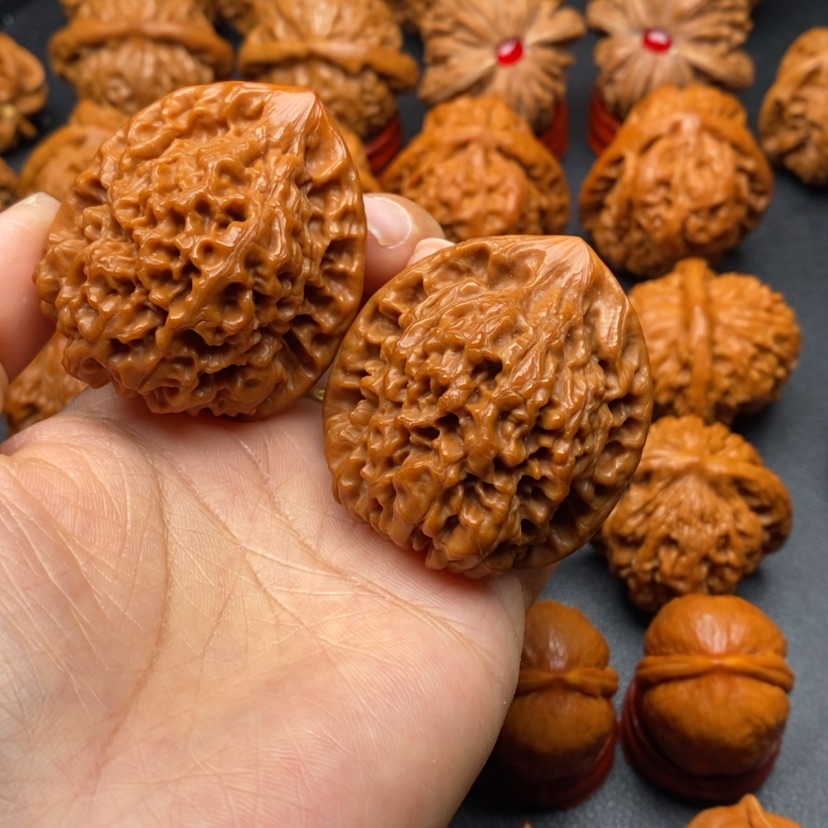 【闪购商品】文玩核桃把件43官帽