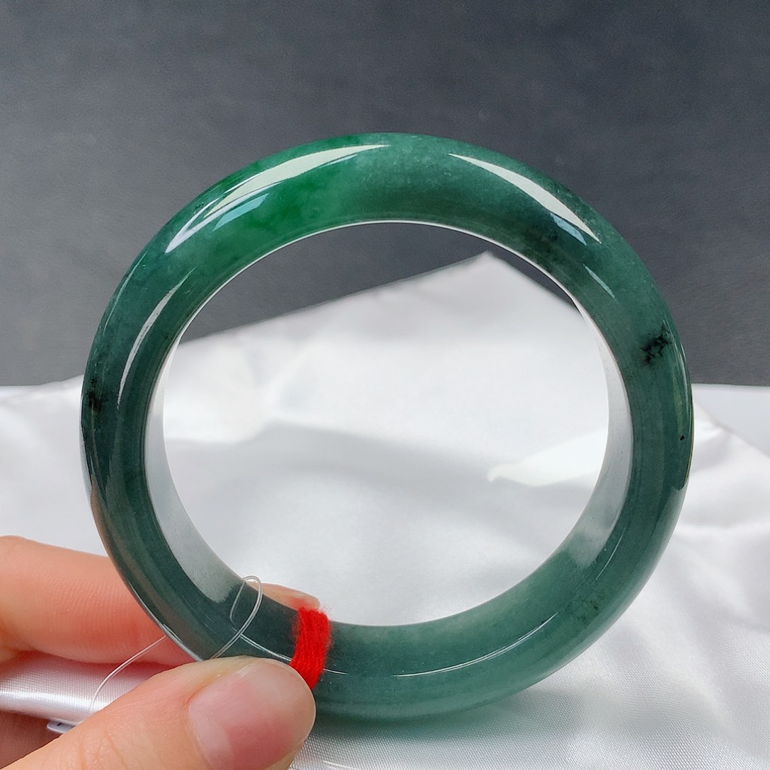 翡翠手镯未镶嵌57正56