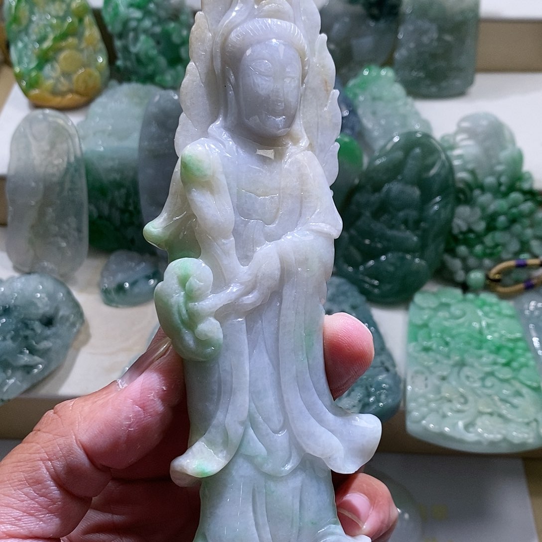 【闪购商品】翡翠颈饰未镶嵌111111111111111