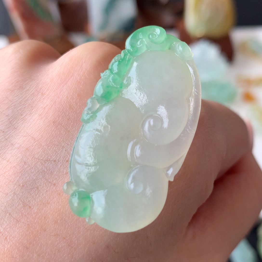 定制翡翠未镶嵌翡翠