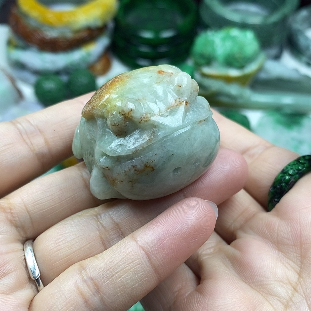 颈饰未镶嵌翡翠胖呱呱