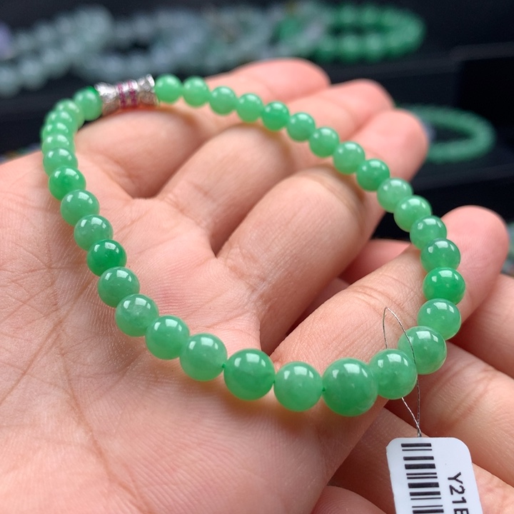 翡翠未镶嵌手镯卡4.6-6.5