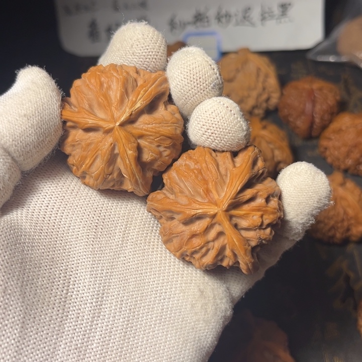 吊坠文玩核桃用****3拼宫灯三棱瑕疵不退不换