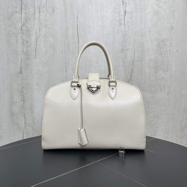 路易威登/95新/包包/250530LT0024/C6841417705