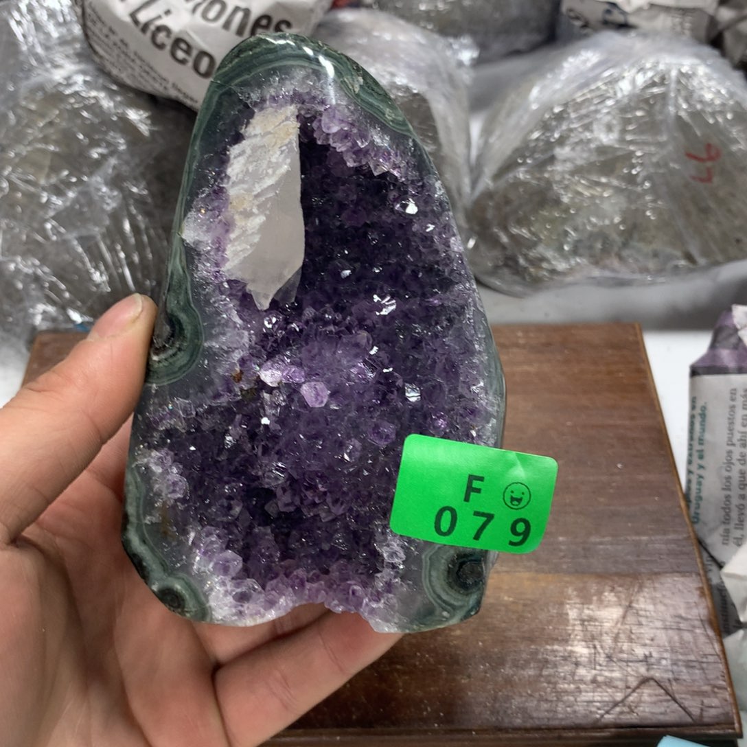 紫晶大型摆件（非配饰）未镶嵌O****K