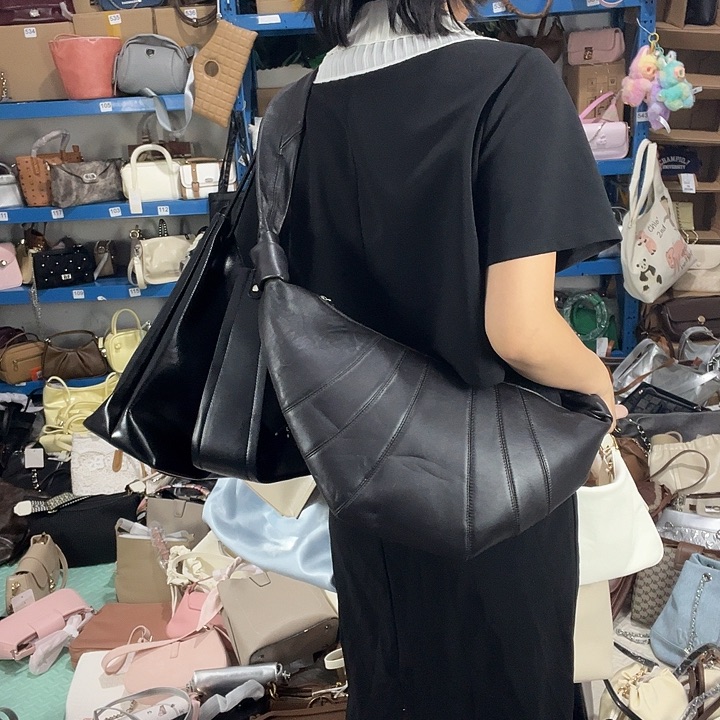 蚕丝191健健康康平平安安