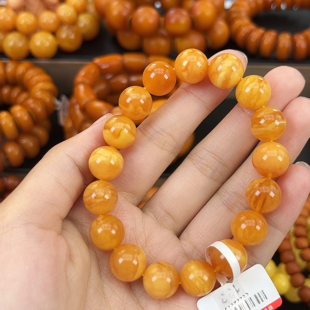 琥珀颈饰未镶嵌蜜蜡