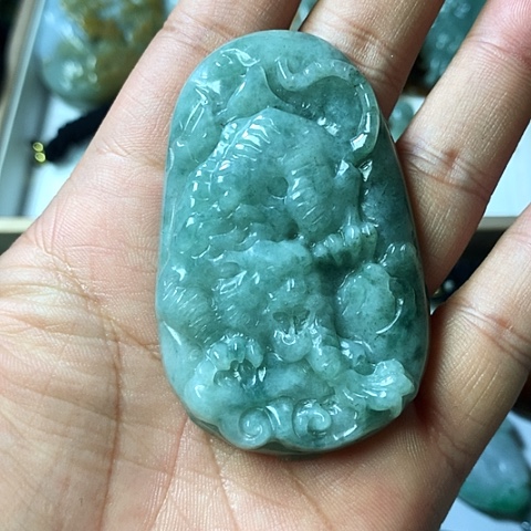 翡翠未镶嵌颈饰天然缅甸翡翠a货