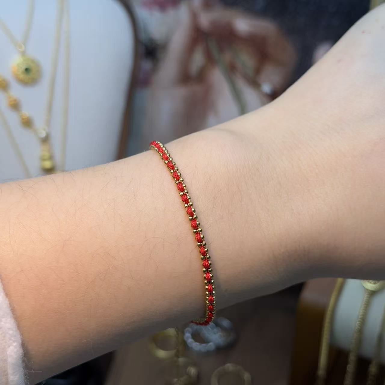 钛钢手链  百搭镀金红绳手链 X048