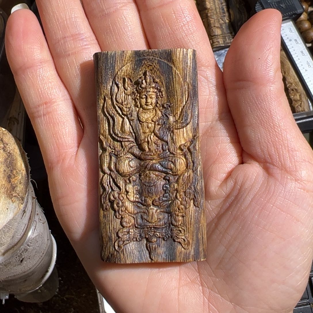 沉香吊坠白棋楠吊坠雕刻12.2克