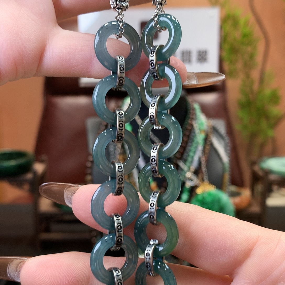 翡翠未镶嵌手链多样性发货/1条