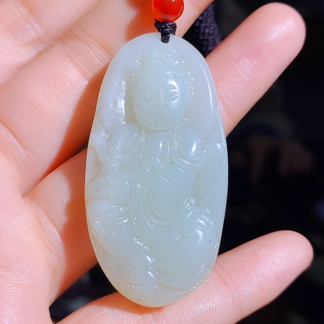 和田玉颈饰未镶嵌