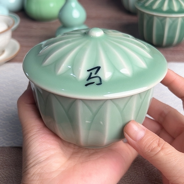 龙泉云间青瓷小米茶器