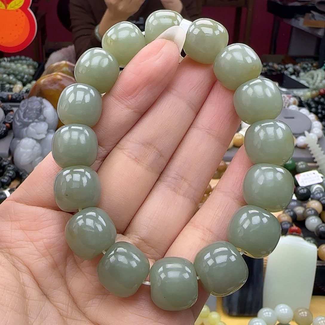 和田玉手链未镶嵌