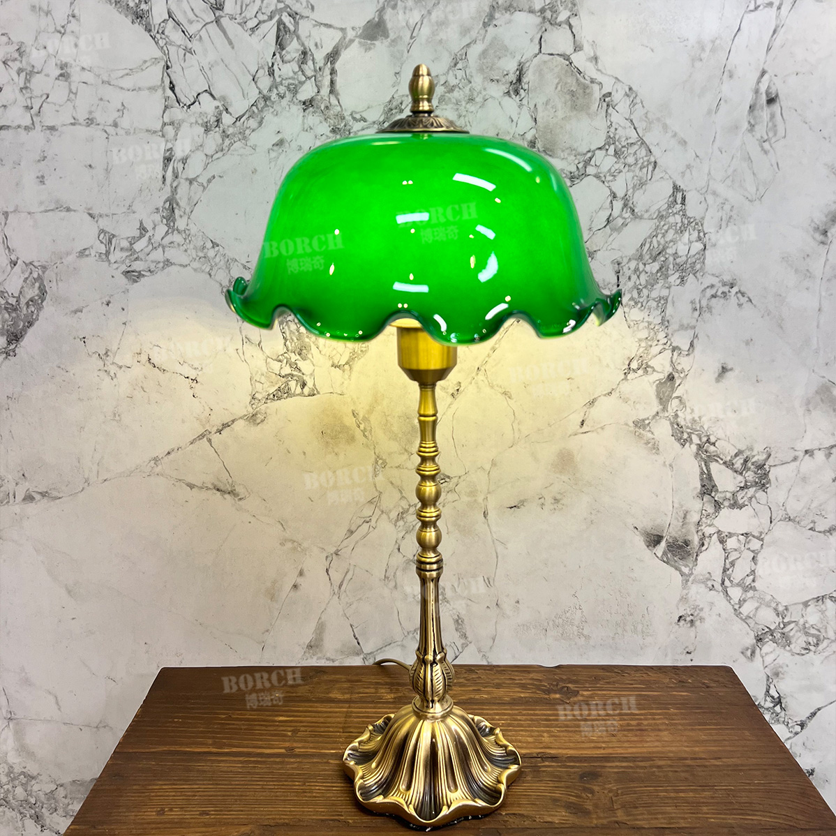 博瑞奇复古黄铜台灯绿色玻璃阅读灯客厅主卧装饰摆件10012