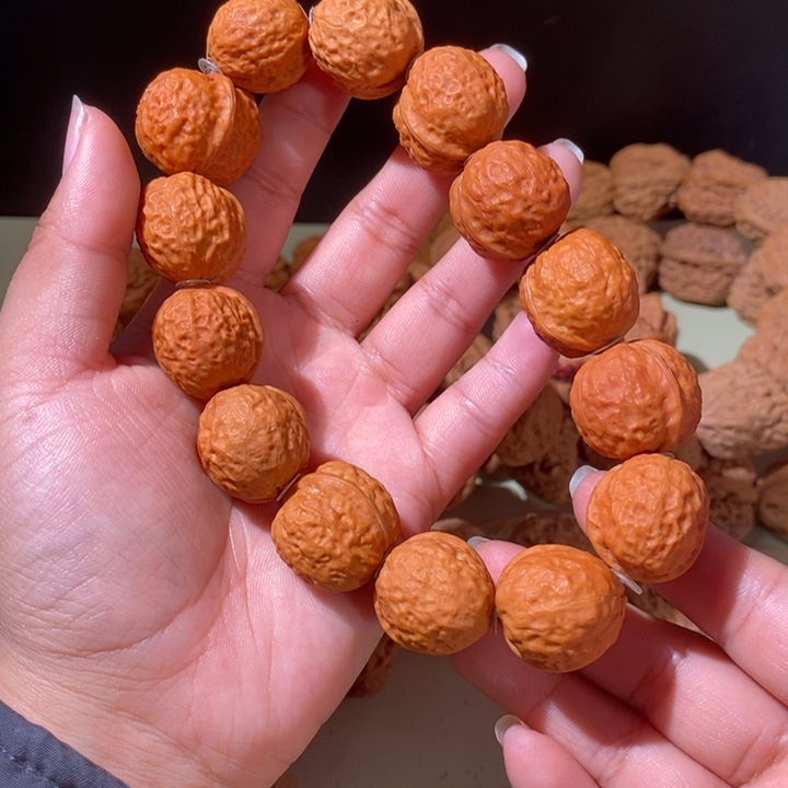 手串文玩核桃……27