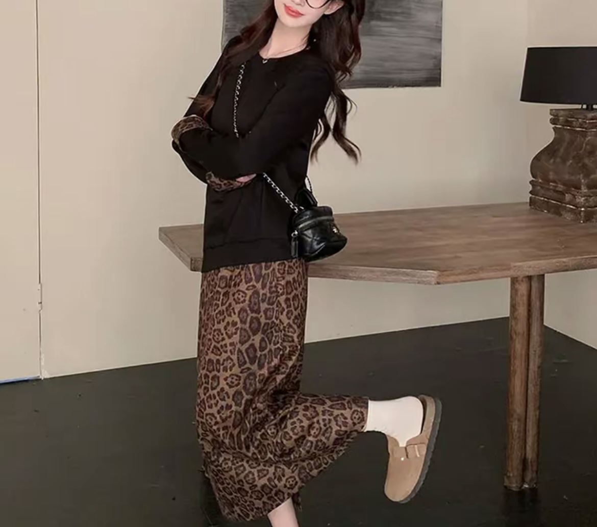 秋冬大码胖mm不规则时尚洋气打底上衣豹纹半身裙时髦高级感套装
