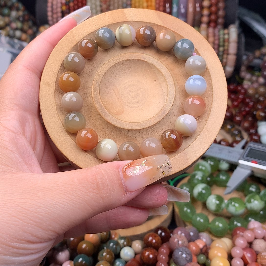 未镶嵌手链石英质玉46