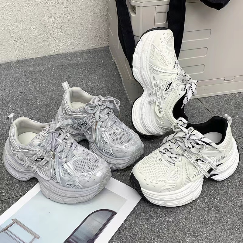 M80秋款厚底老爹鞋包臀显脚小