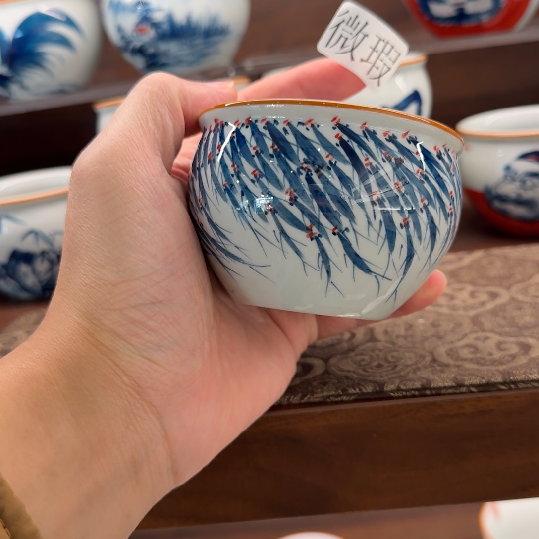 釉下手绘茶具微瑕