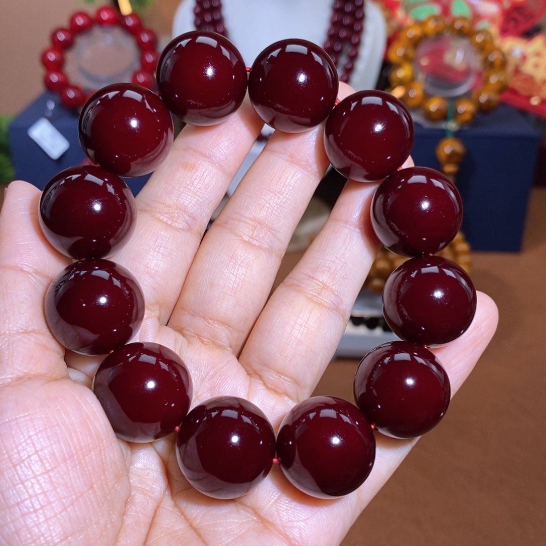 贝壳杉帝王血龙木2.0冰料天花板