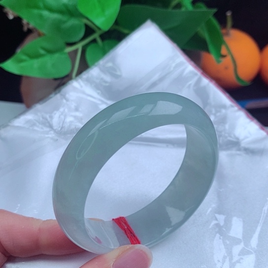 翡翠手镯未镶嵌   正圈53 大轮胎