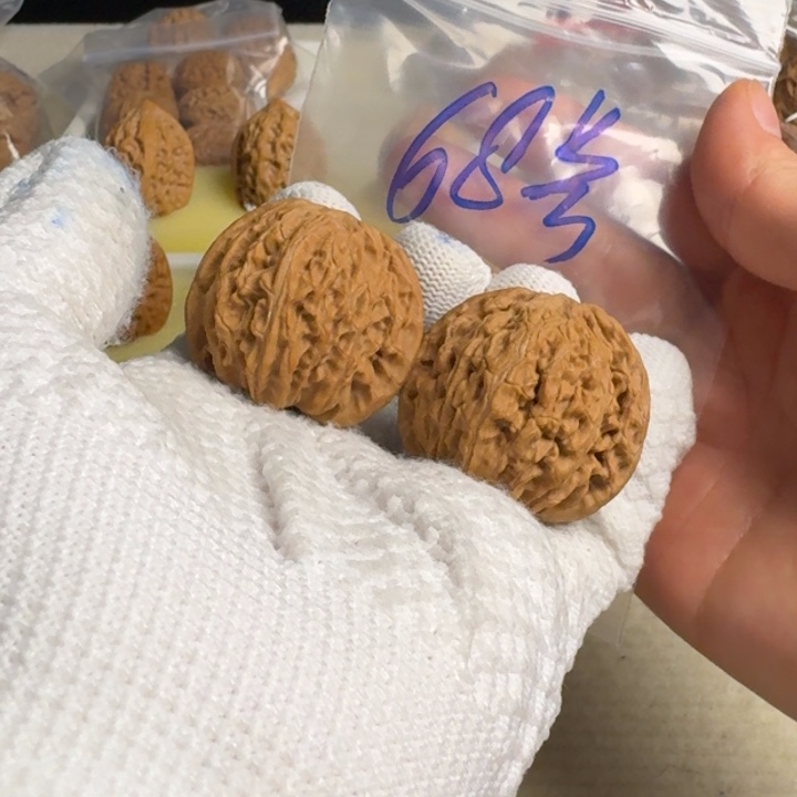 文玩核桃把件全品磨盘39