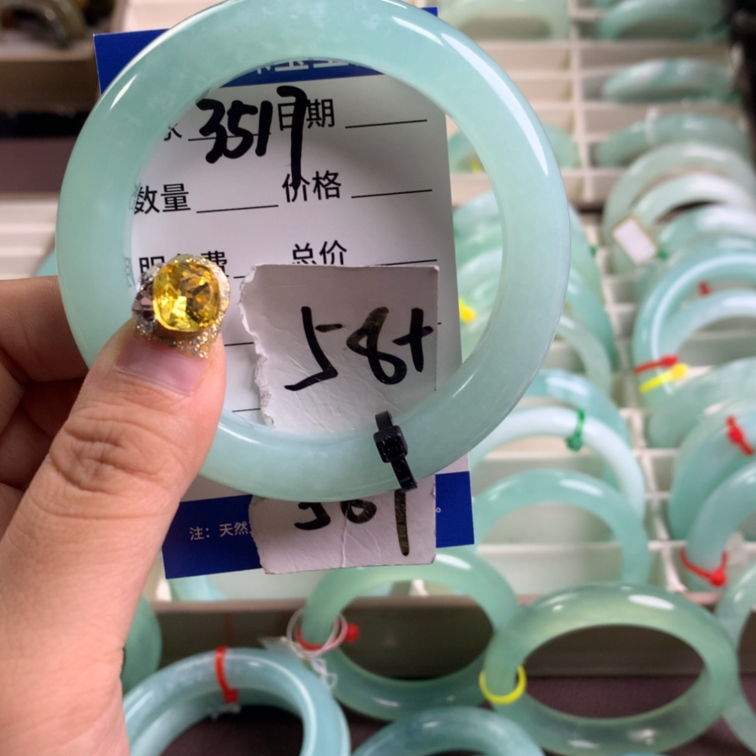 蛇纹石玉未镶嵌手镯3517