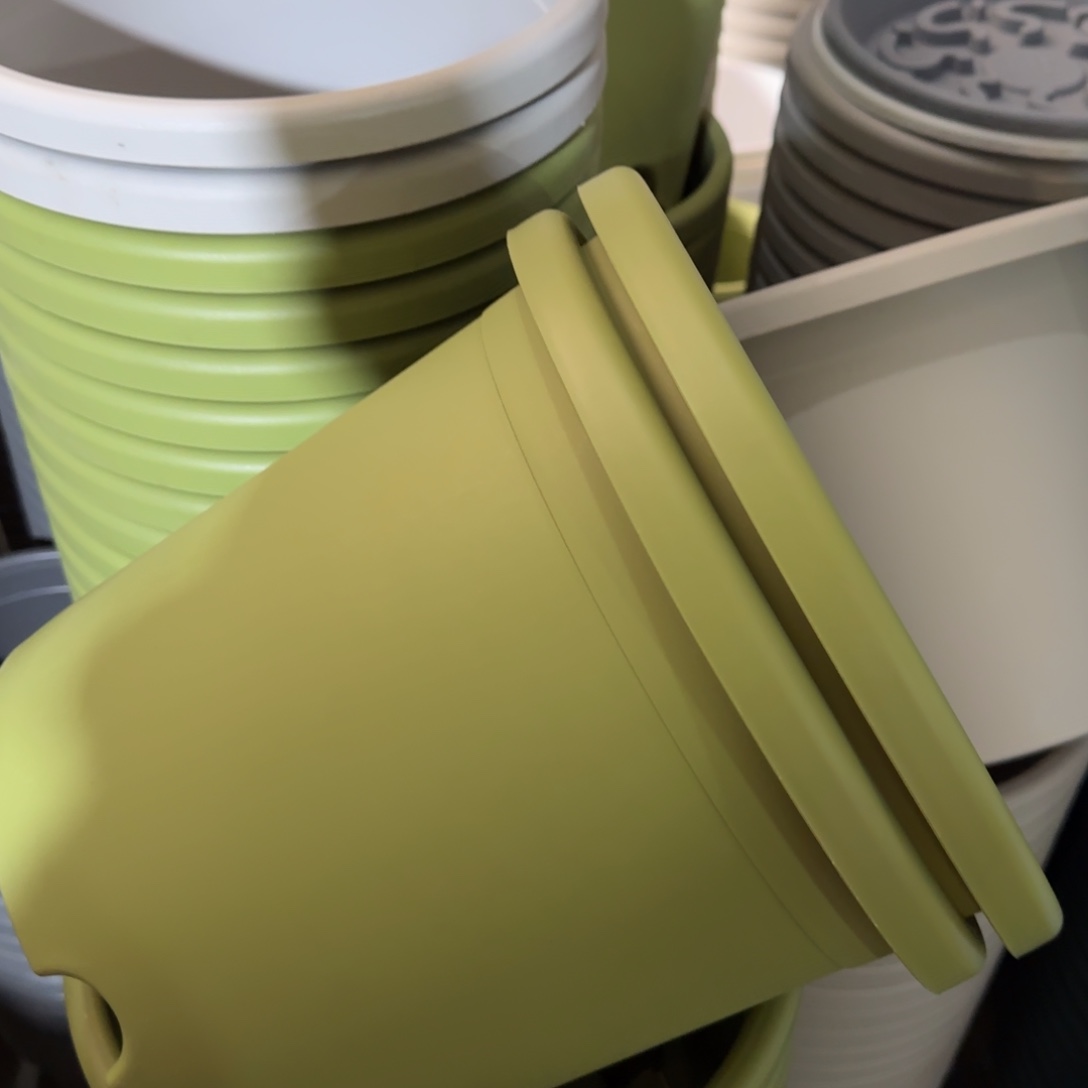 树脂四季盆4#带拖果绿微瑕8