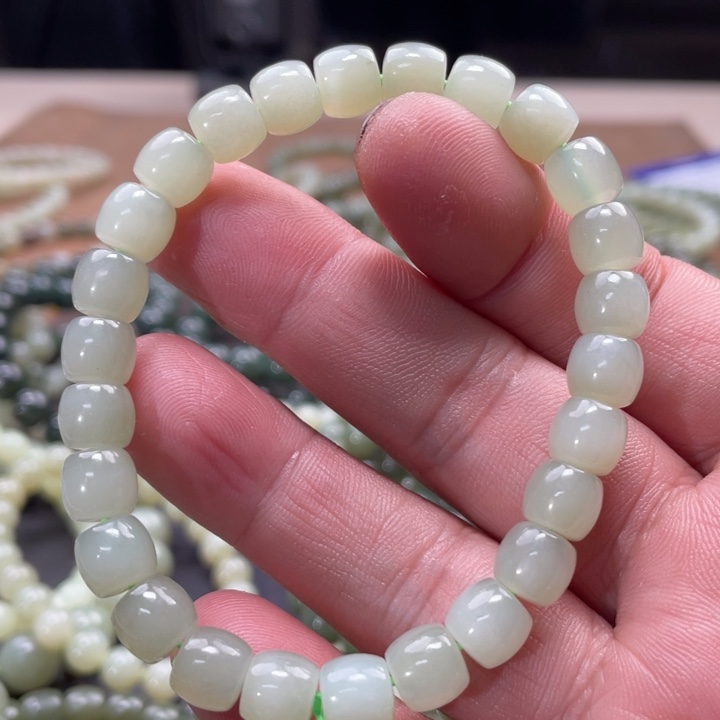 和田玉手链未镶嵌