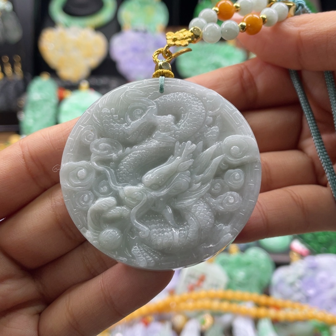 翡翠未镶嵌颈饰代编织