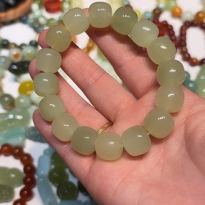 蛇纹石玉未镶嵌手串