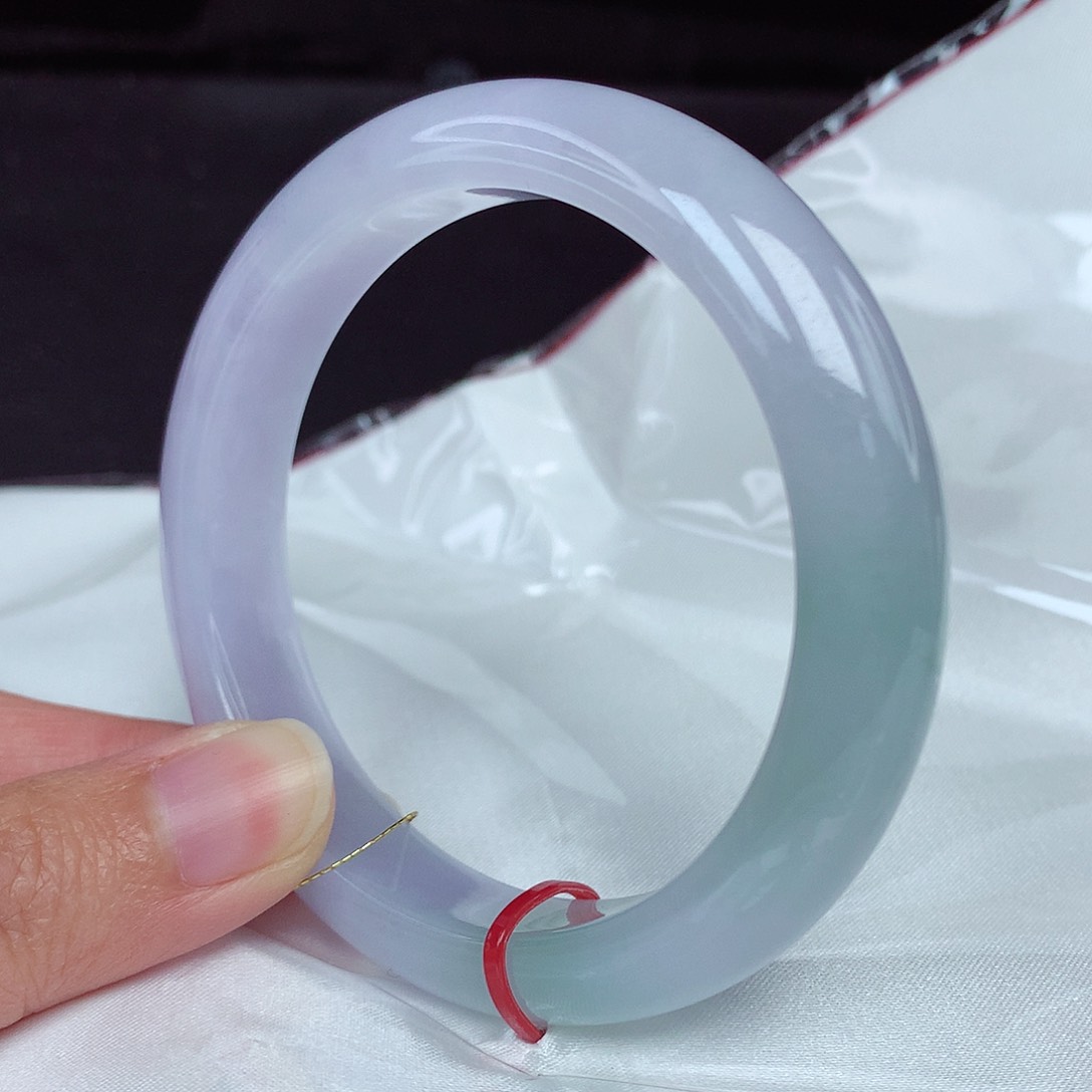 翡翠手镯未镶嵌58圈3711