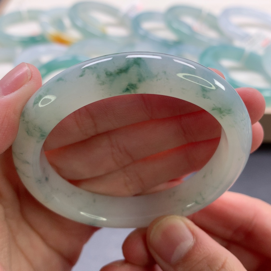 翡翠手镯未镶嵌9号