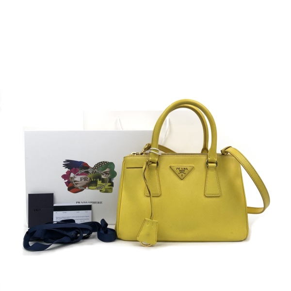 95新/普拉达/包包/市场价12000/250131XL0025