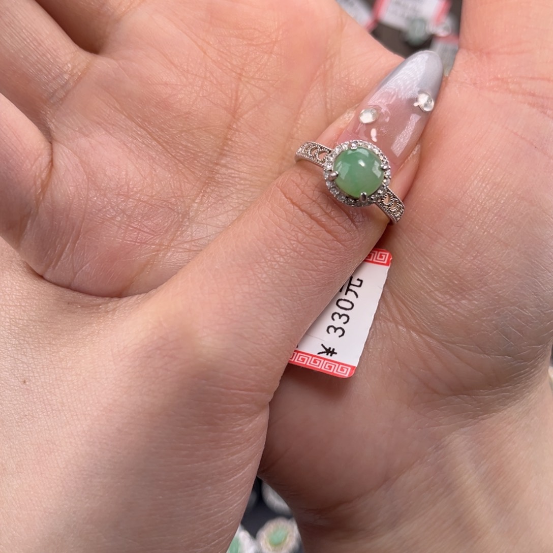 翡翠戒指银S925镶嵌55556