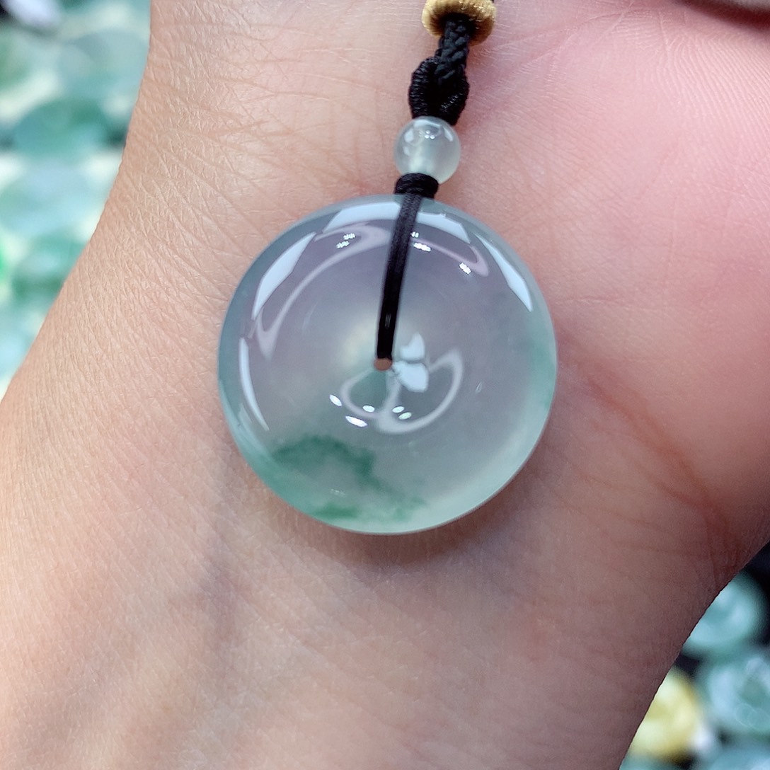 翡翠未镶嵌颈饰编号34尺寸20.9-6.4