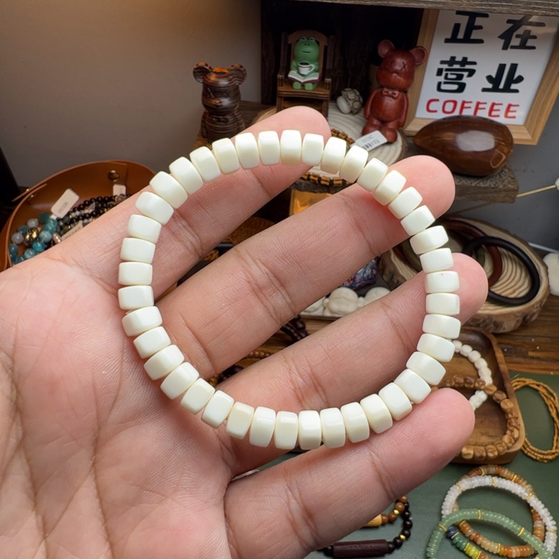 菩提根/象牙果手串