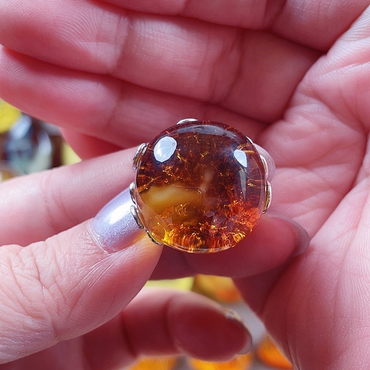 Y***R琥珀银S925镶嵌裸石戒指